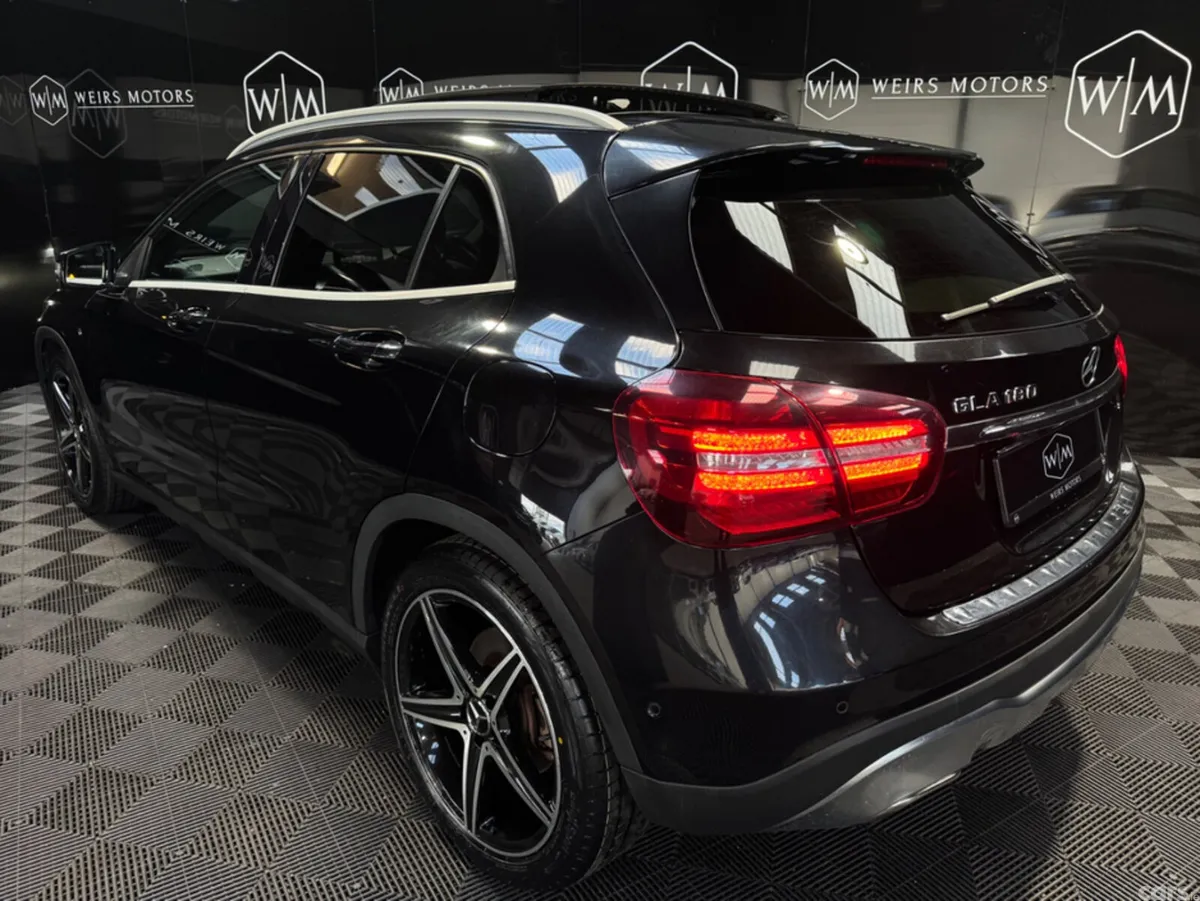 Mercedes-Benz GLA MPV, Petrol, 2017, Black