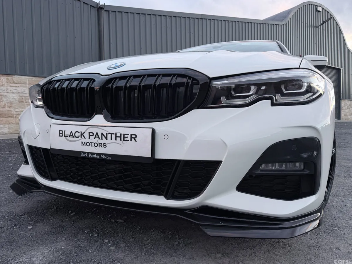 BMW 3-Series Saloon, Petrol Plug-in Hybrid, 2022, White