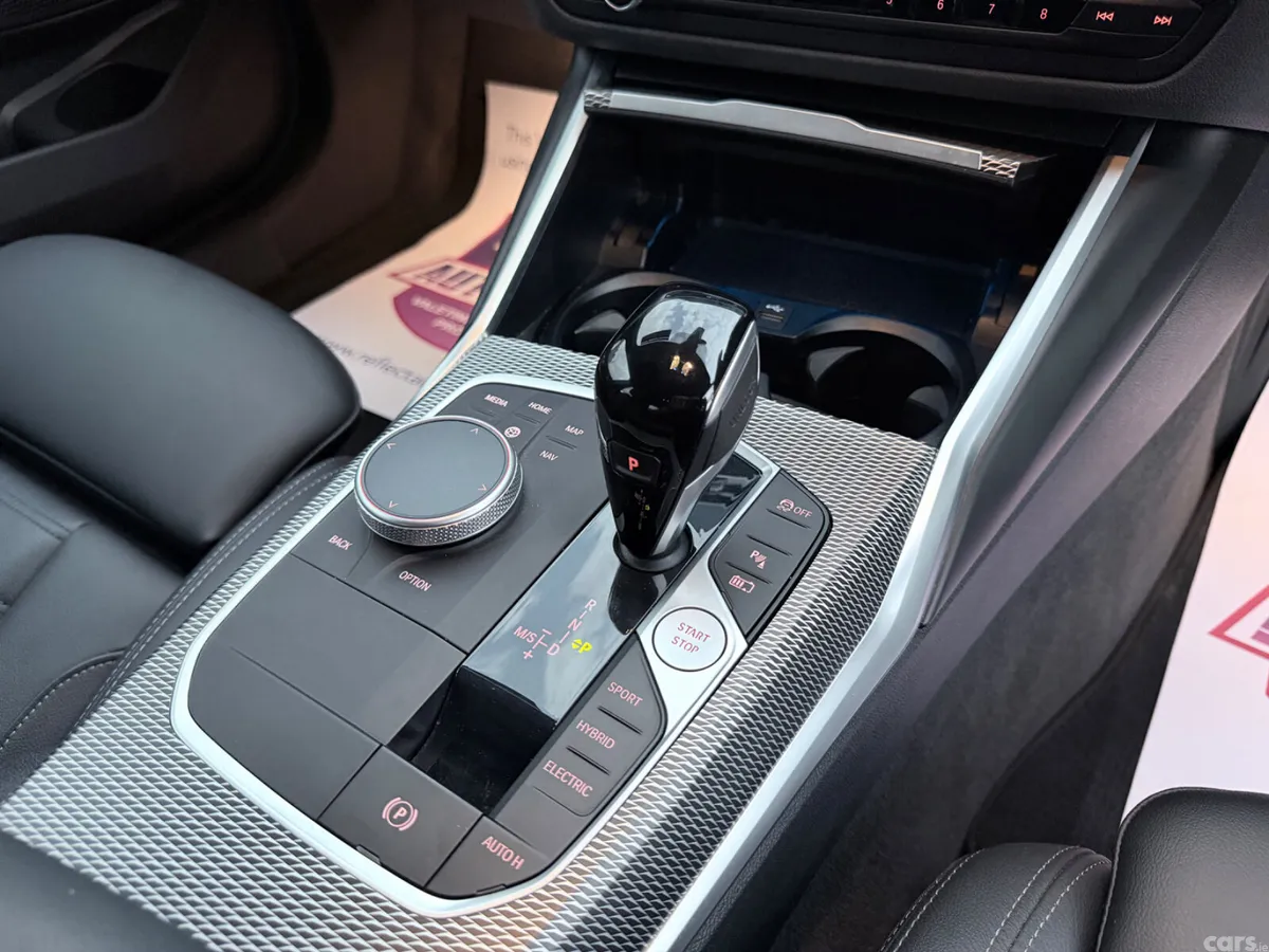 BMW 3-Series Saloon, Petrol Plug-in Hybrid, 2022, White