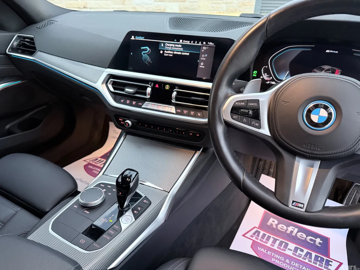 BMW 3-Series Saloon, Petrol Plug-in Hybrid, 2022, White