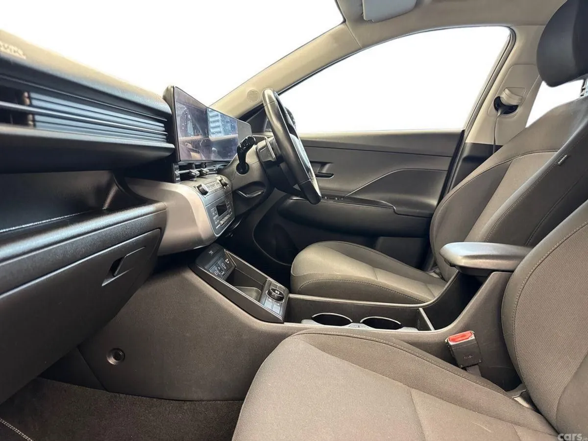 Hyundai KONA MPV, Petrol Hybrid, 2023, Grey