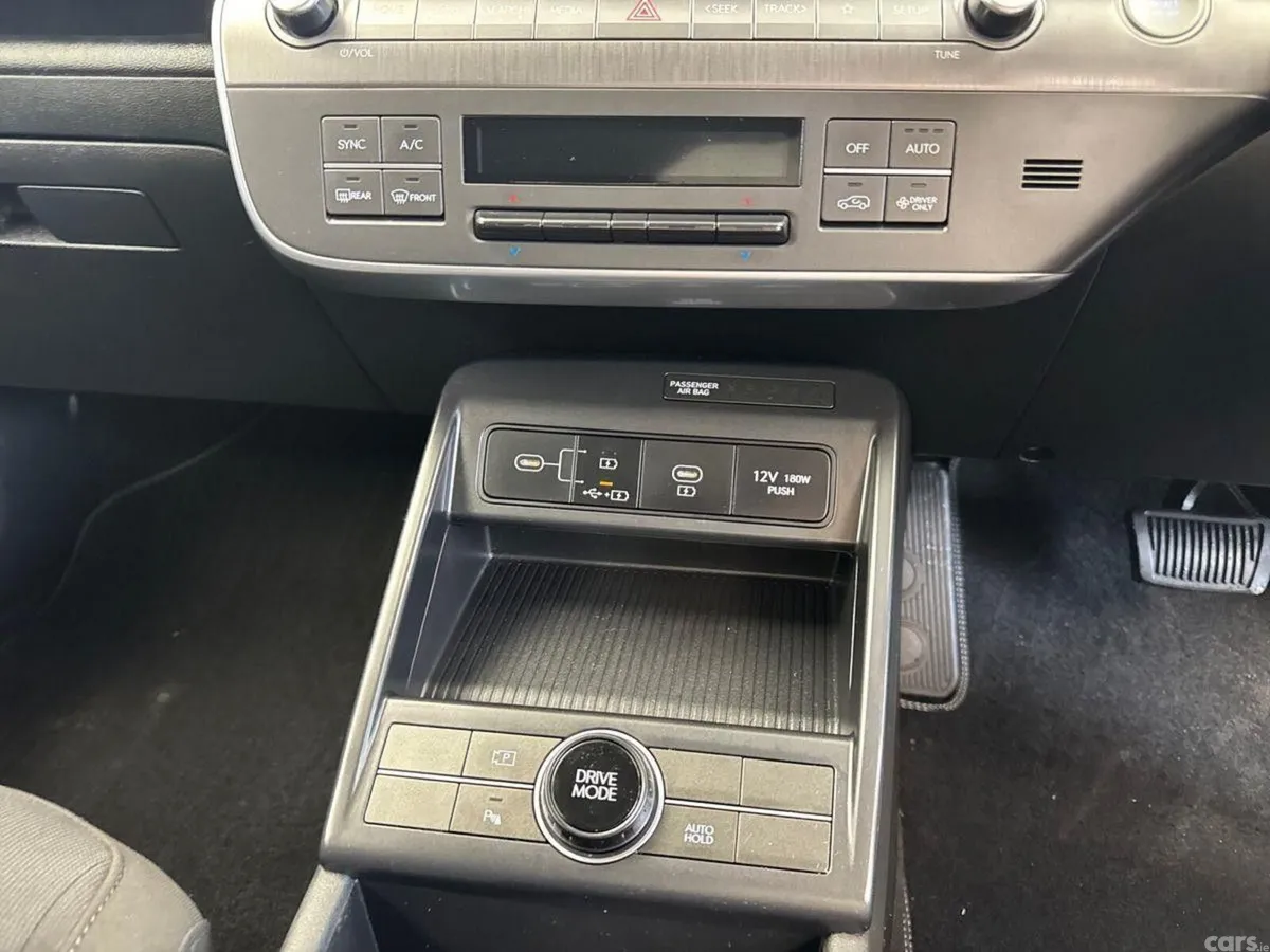 Hyundai KONA MPV, Petrol Hybrid, 2023, Grey