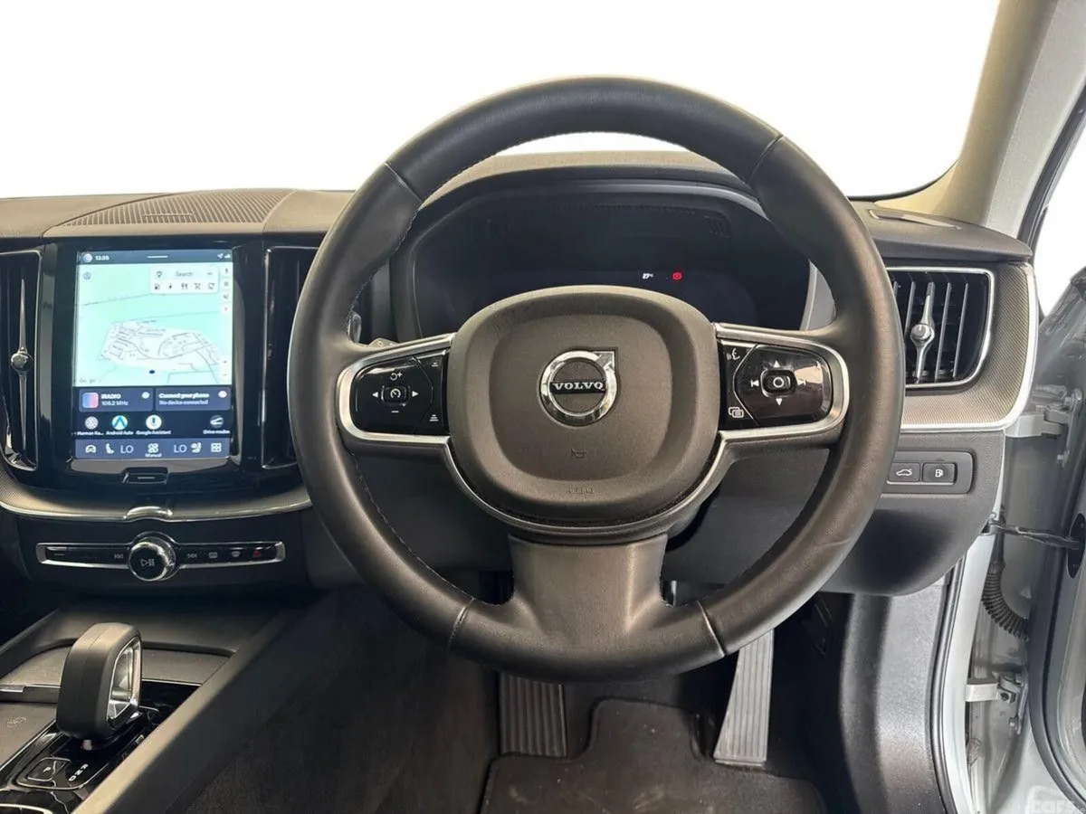 Volvo XC60 SUV, Petrol Plug-in Hybrid, 2024, Grey