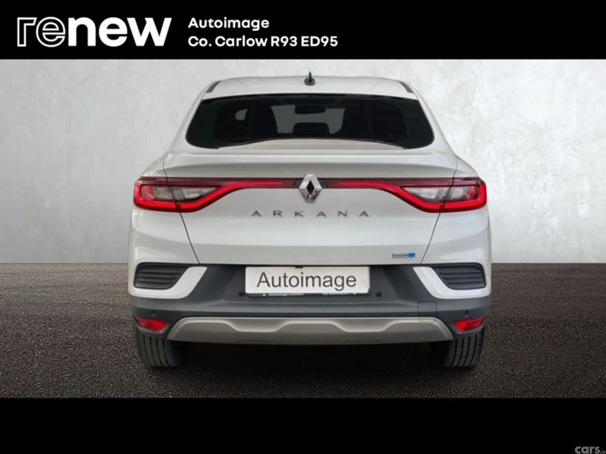 Renault Arkana Hatchback, Petrol, 2022, White