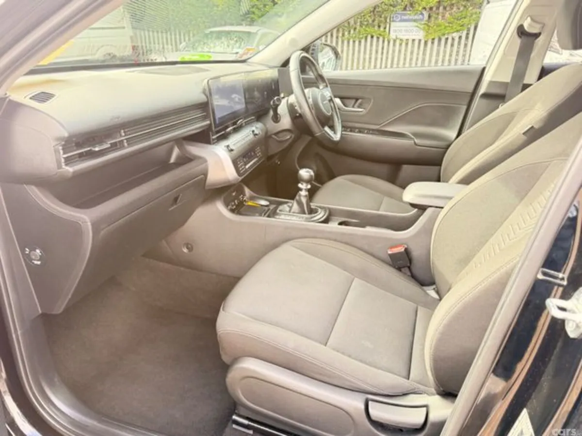 Hyundai KONA MPV, Petrol, 2024, Black