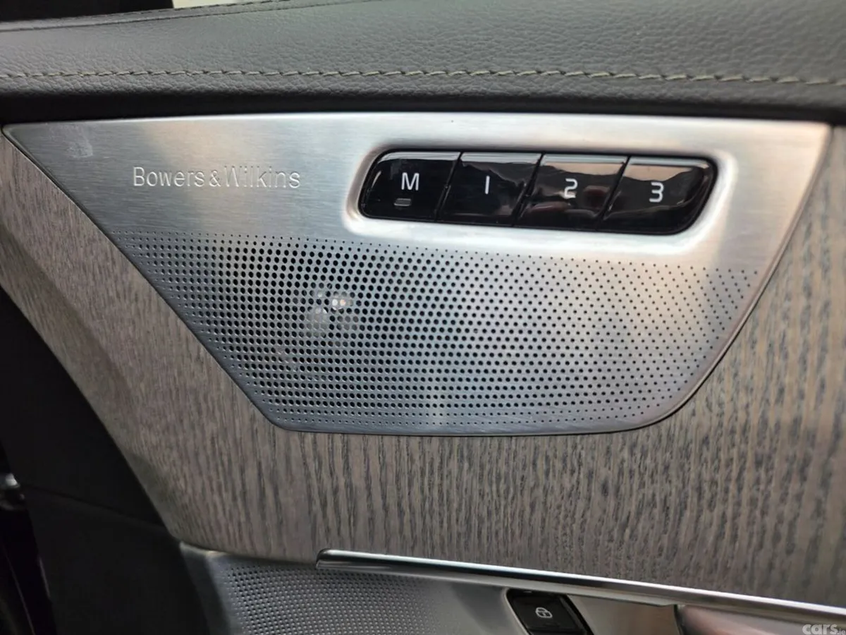 Volvo XC90 SUV, Petrol Plug-in Hybrid, 2023, Black