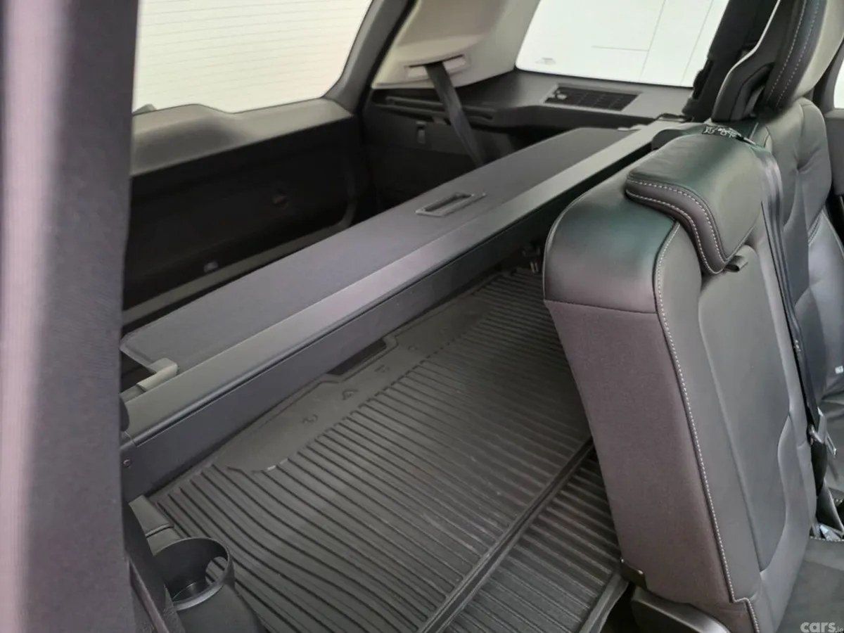 Volvo XC90 SUV, Petrol Plug-in Hybrid, 2023, Black