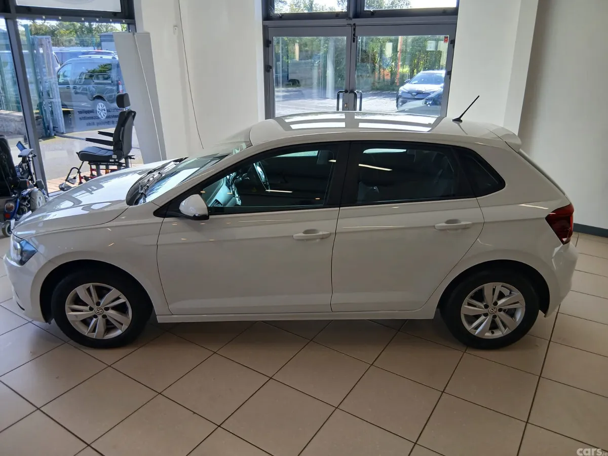 Volkswagen Polo Hatchback, Petrol, 2020, White