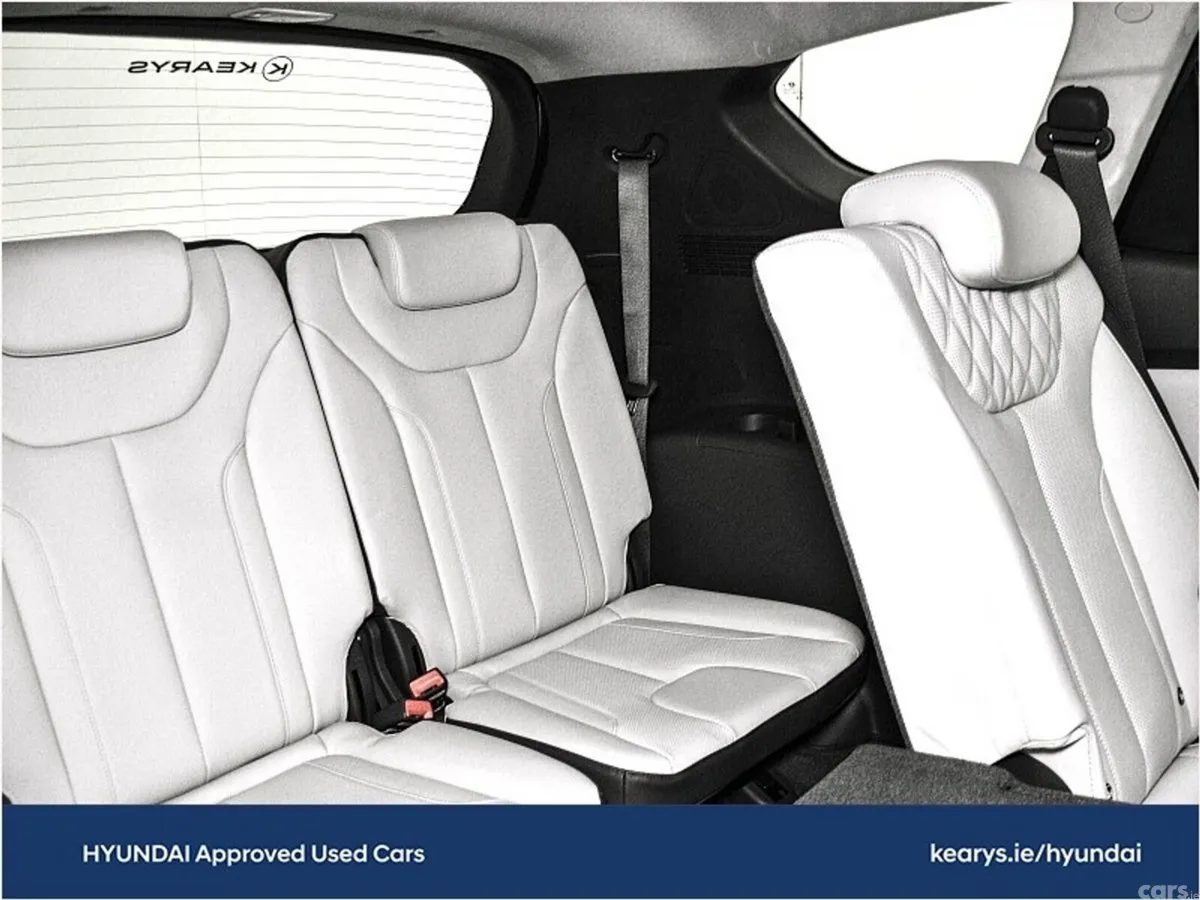 Hyundai Santa Fe SUV, Petrol Plug-in Hybrid, 2023, Grey