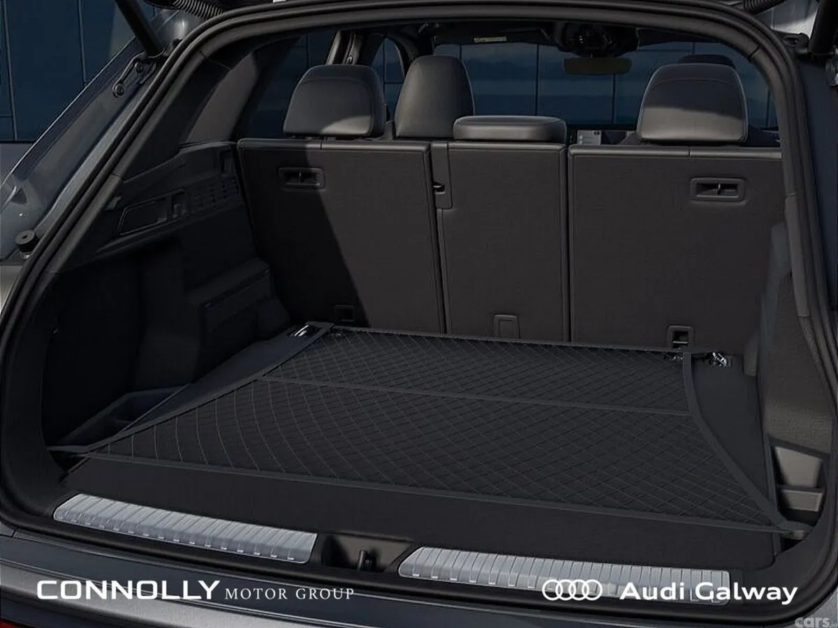 Audi Q5 SUV, Petrol Plug-in Hybrid, 2027, Grey