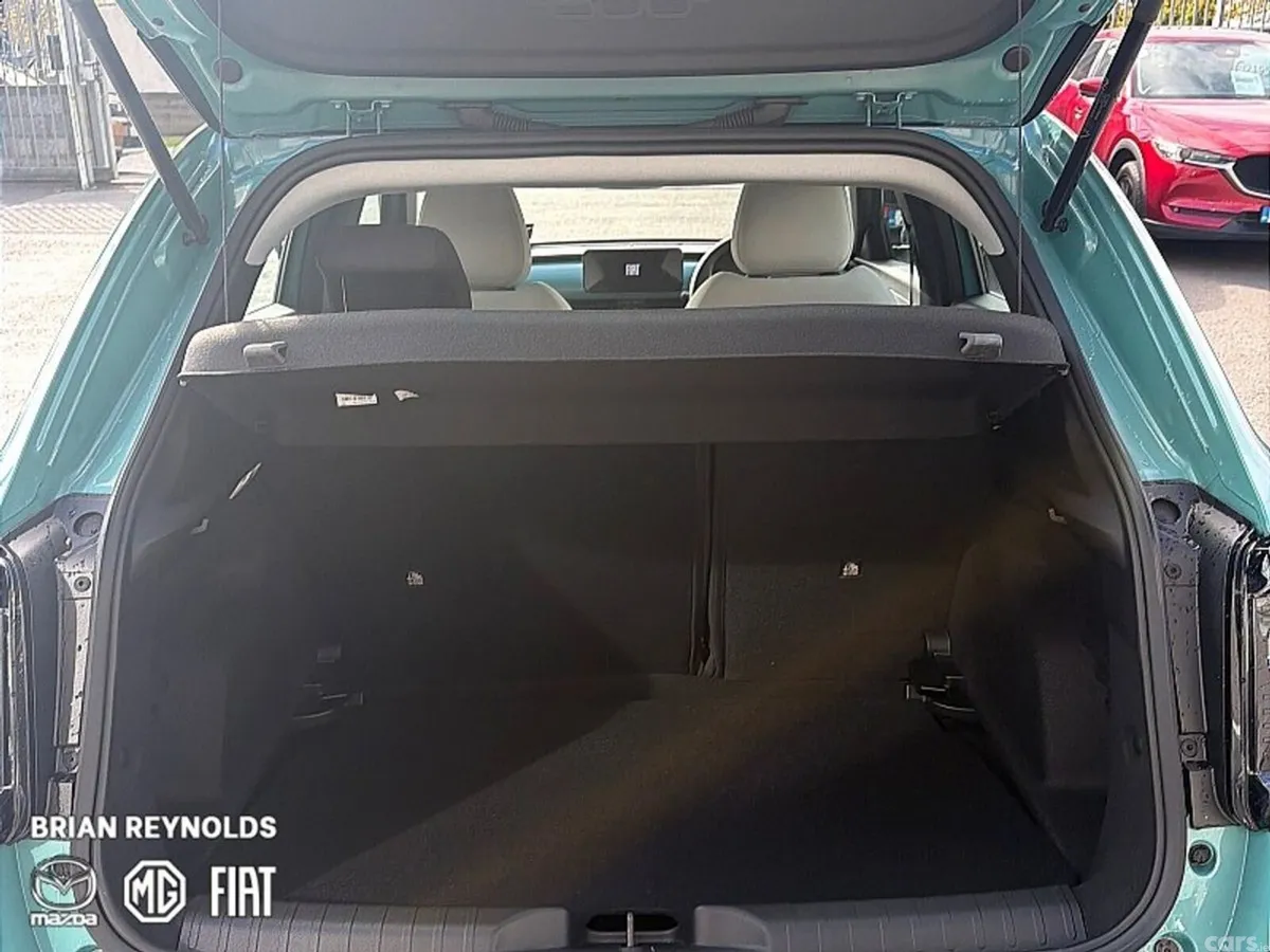 Fiat 600 Hatchback, Petrol, 2026, Blue