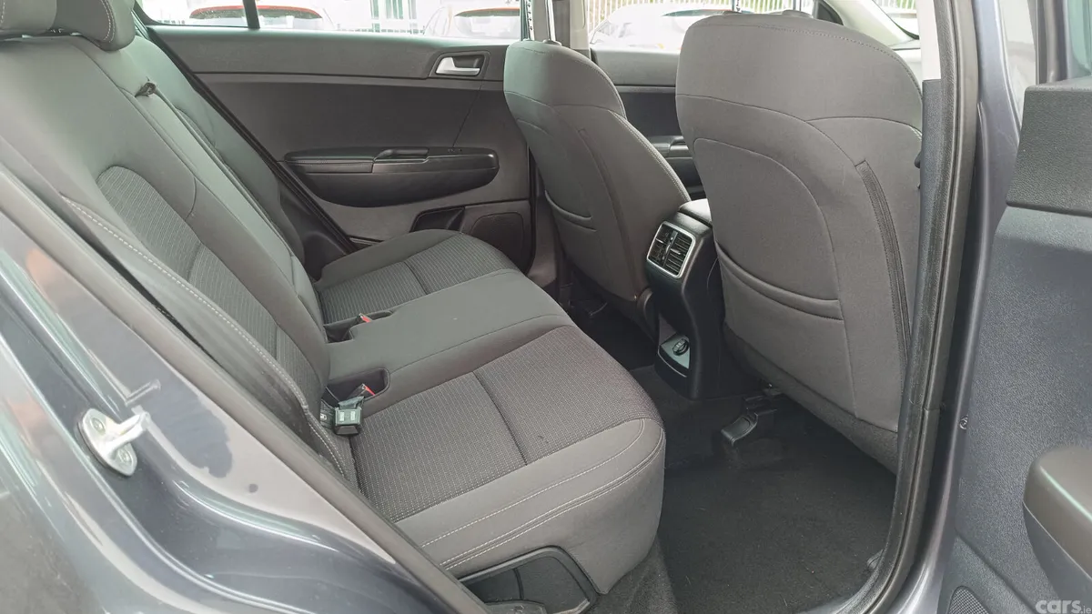 Kia Sportage SUV, Diesel, 2016, Silver