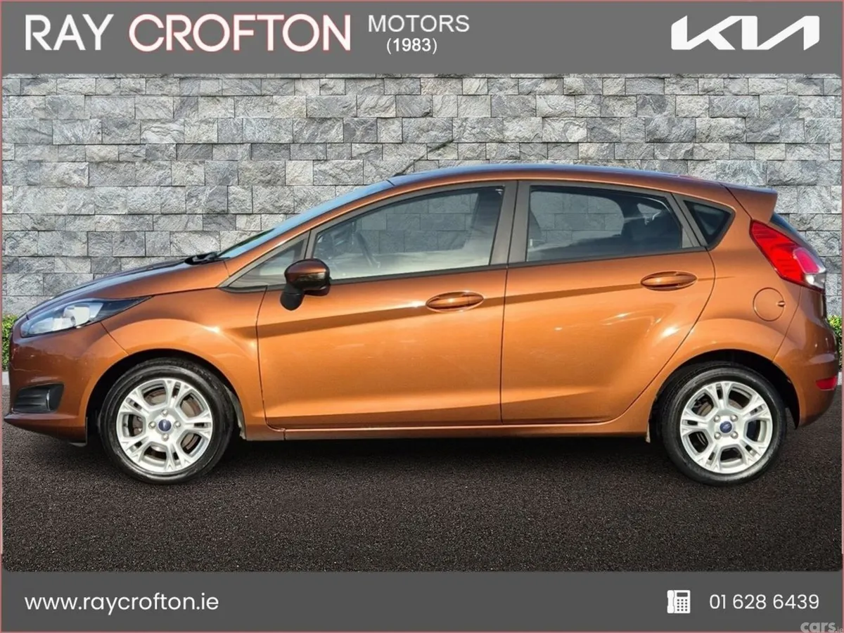 Ford Fiesta Hatchback, Petrol, 2015, Brown