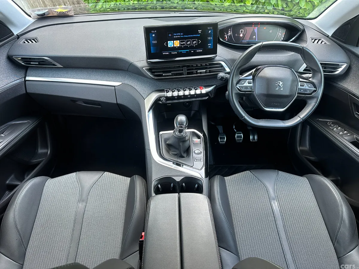Peugeot 3008 MPV, Diesel, 2023, Black