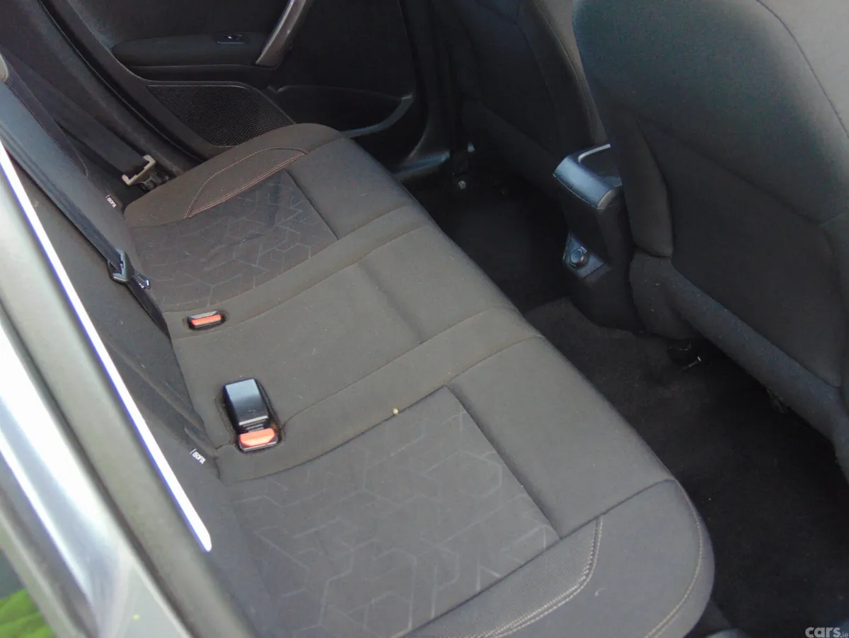 Peugeot 2008 SUV, Diesel, 2016, Grey