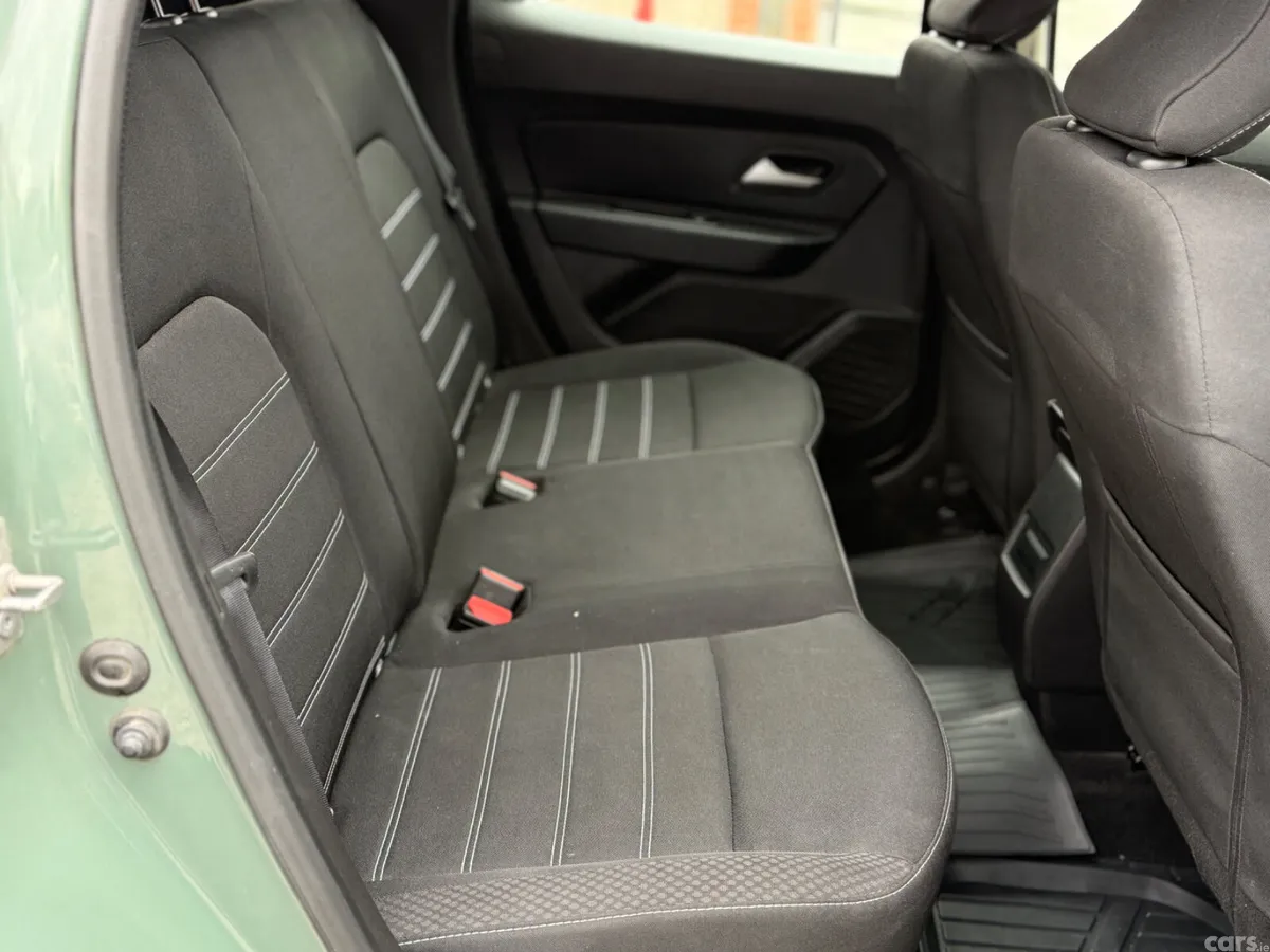 Dacia Duster SUV, Diesel, 2023, Grey