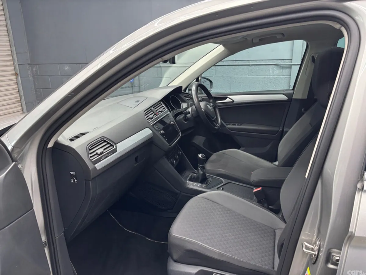 Volkswagen Tiguan SUV, Diesel, 2019, Grey