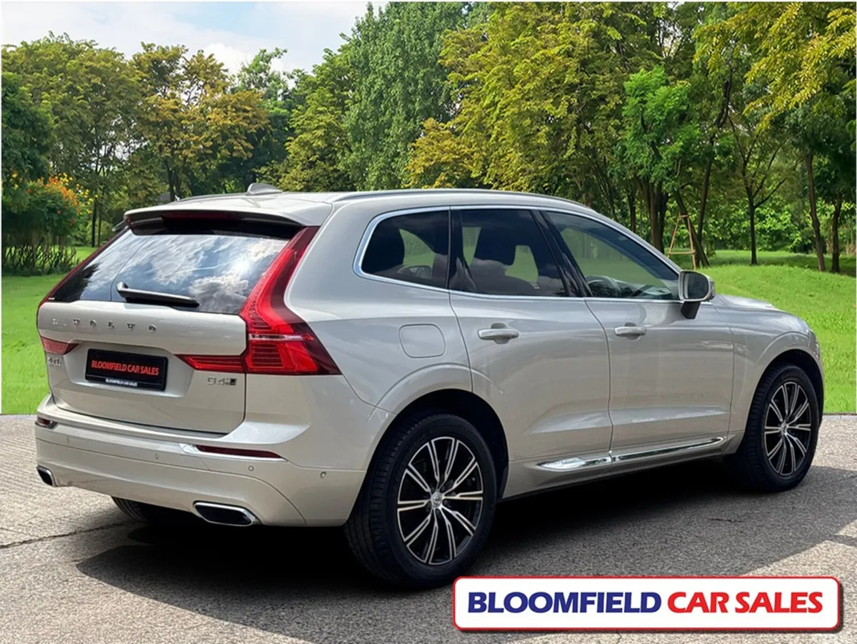 Volvo XC60 SUV, Diesel, 2019, Gold