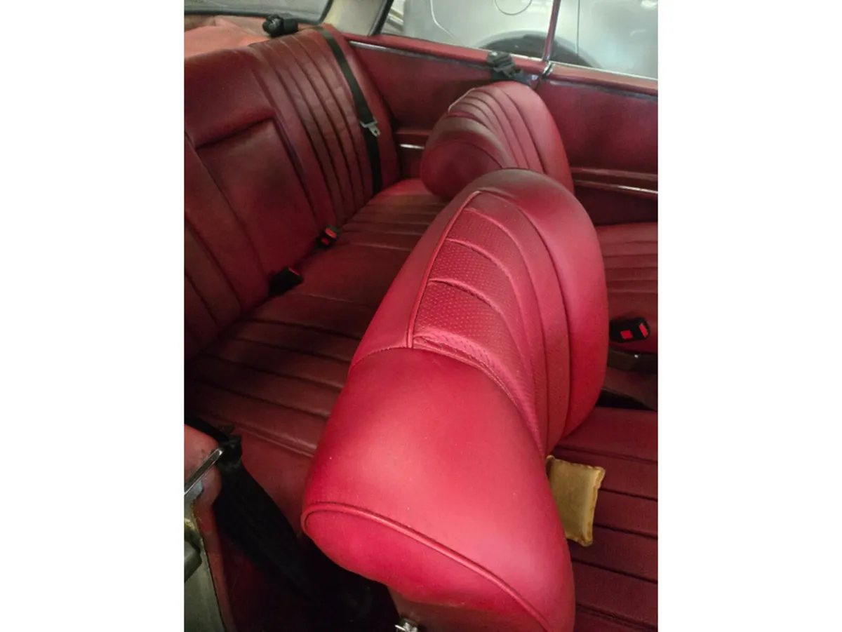 Mercedes-Benz 280 Coupe, Petrol, 1969, Grey
