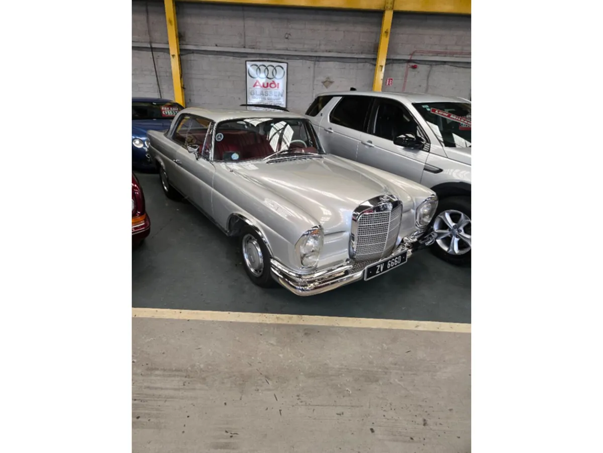 Mercedes-Benz 280 Coupe, Petrol, 1969, Grey