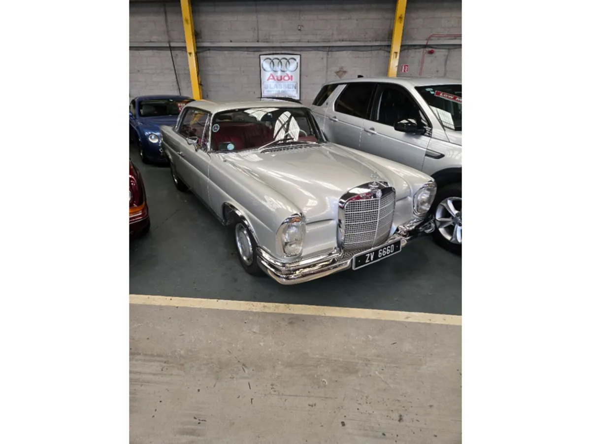 Mercedes-Benz 280 Coupe, Petrol, 1969, Grey