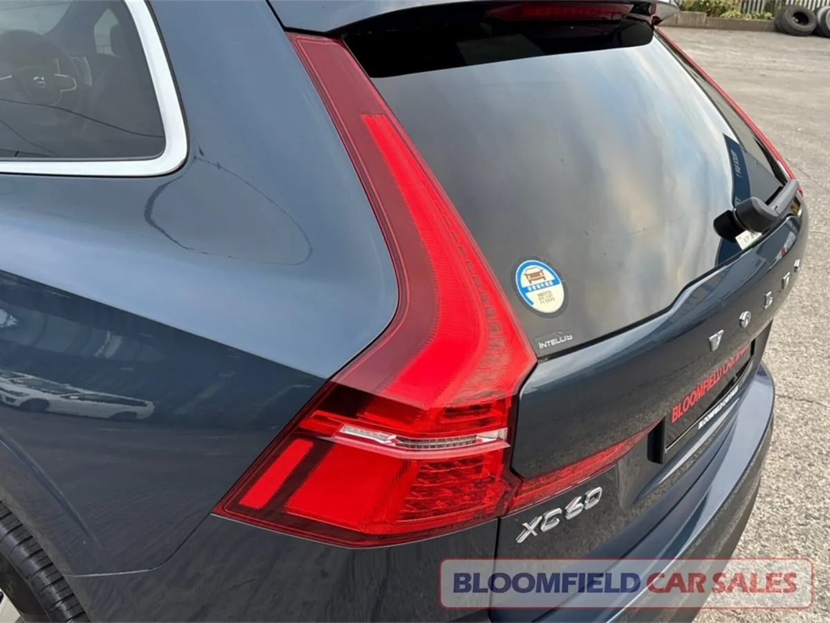 Volvo XC60 SUV, Diesel, 2018, Blue