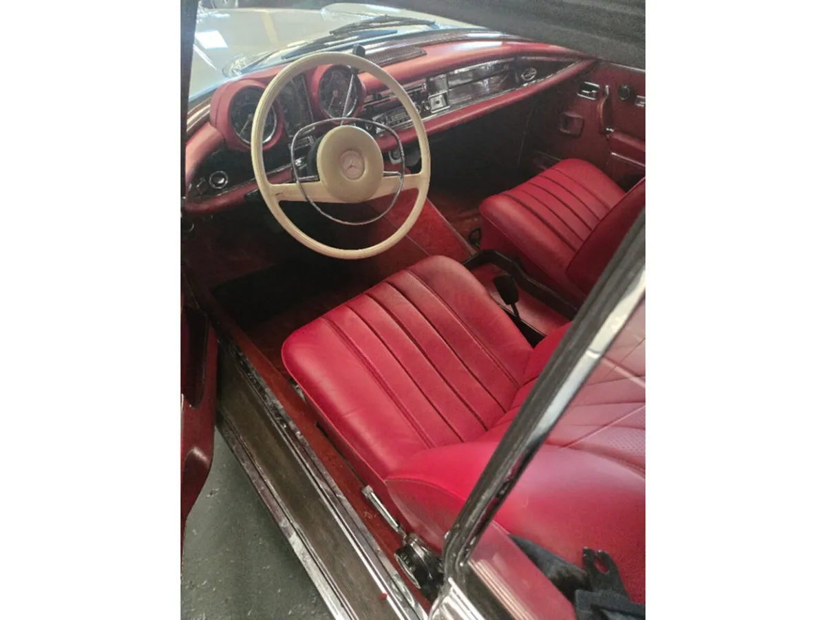 Mercedes-Benz 280 Coupe, Petrol, 1969, Grey