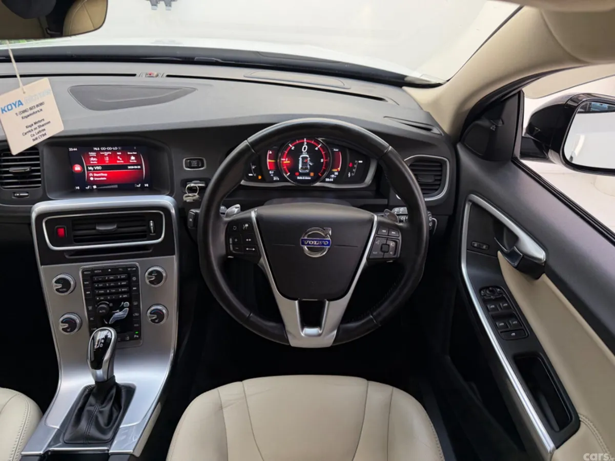 Volvo V60 Estate, Diesel, 2017, White