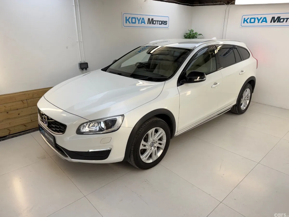 Volvo V60 Estate, Diesel, 2017, White