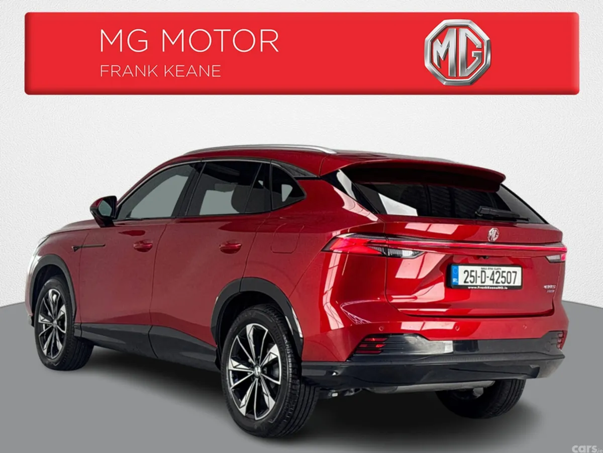 MG HS Hatchback, Petrol Hybrid, 2025, Red