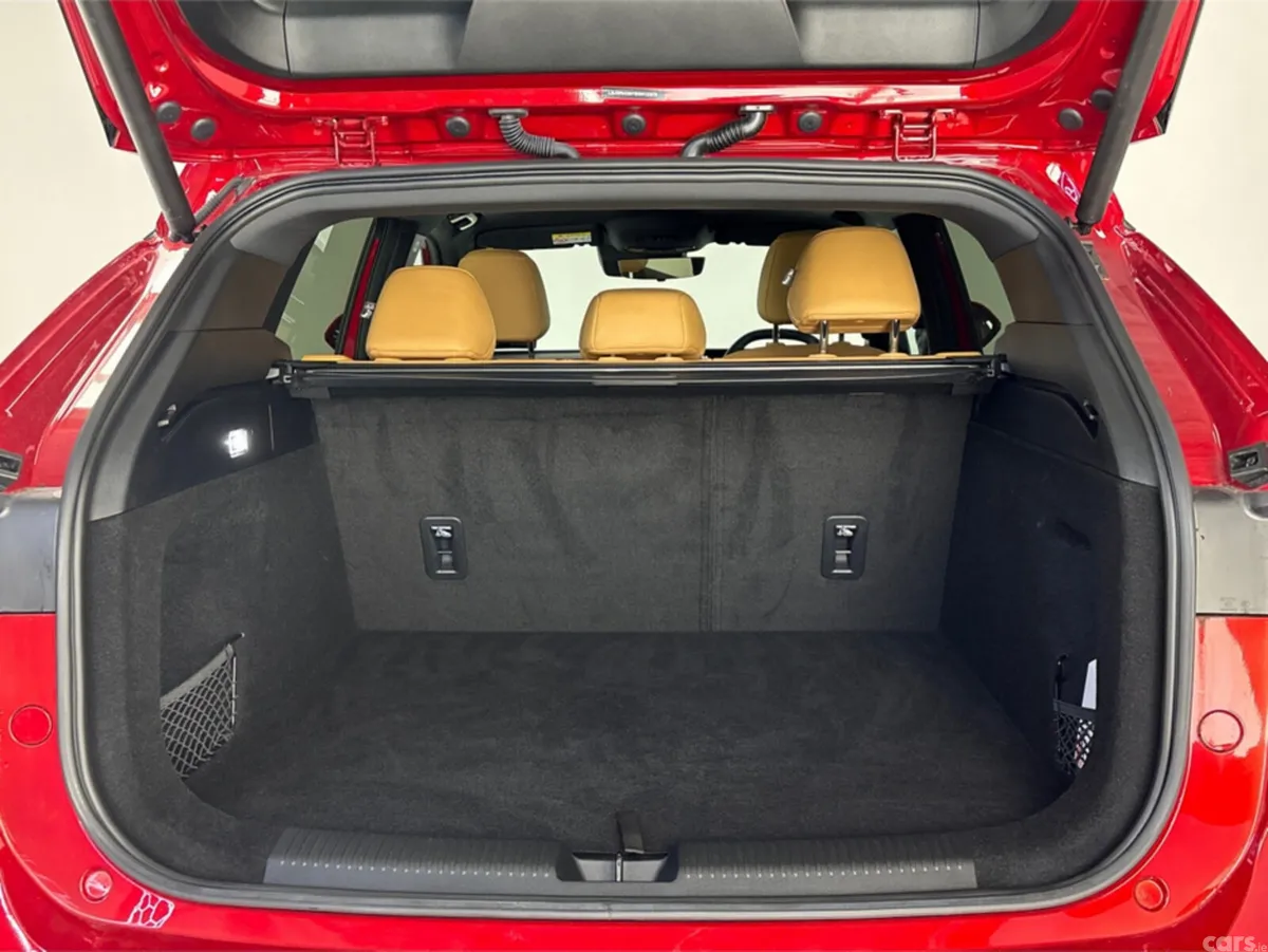 MG HS Hatchback, Petrol Hybrid, 2025, Red