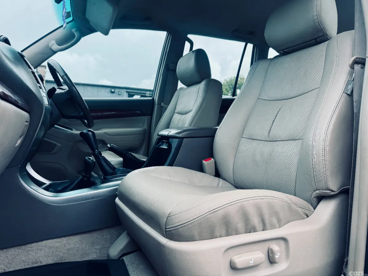 Toyota Land Cruiser Estate, Diesel, 2008, Black
