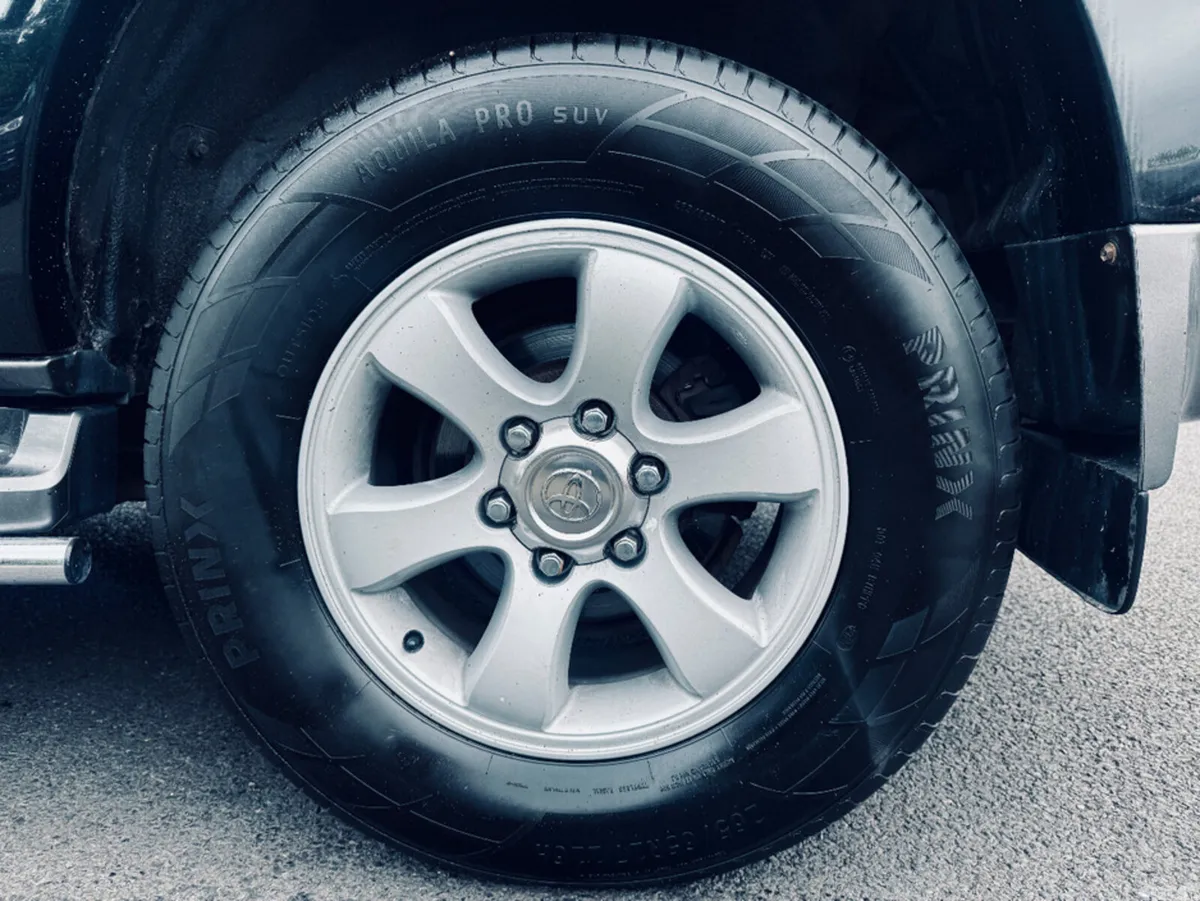 Toyota Land Cruiser Estate, Diesel, 2008, Black