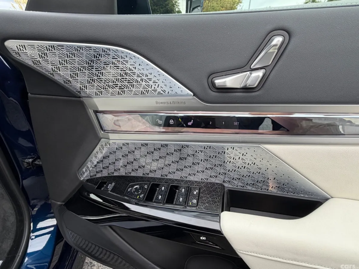BMW i7 Saloon, Electric, 2026, Blue