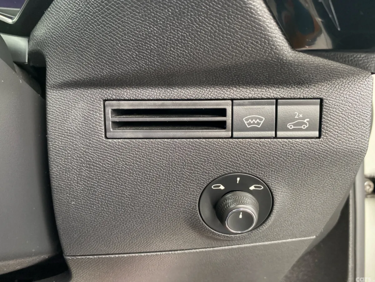 DS Automobiles DS 7 SUV, Diesel, 2023, Grey
