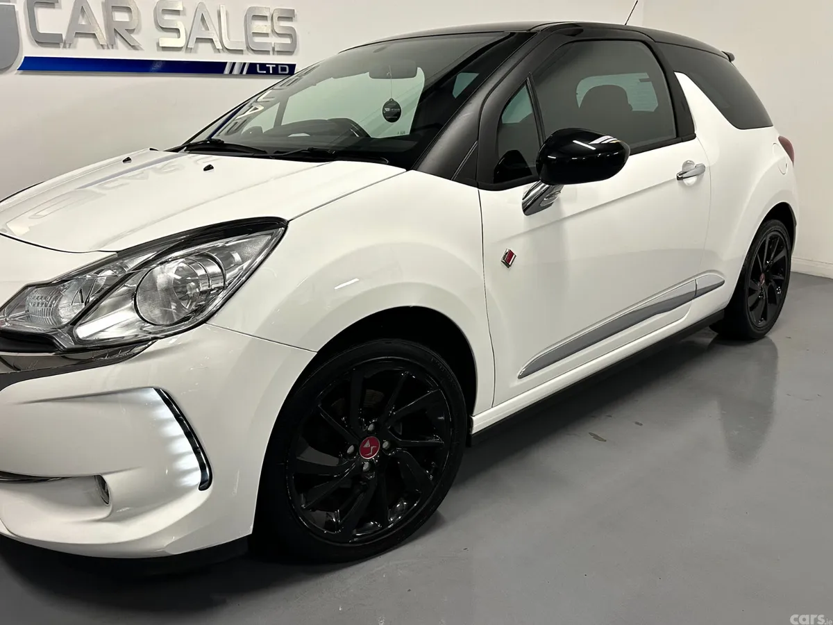 DS Automobiles DS 3 Hatchback, Petrol, 2017, White