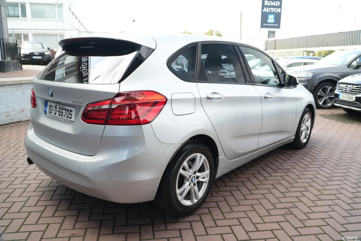 BMW 2-Series Hatchback, Petrol, 2016, Silver