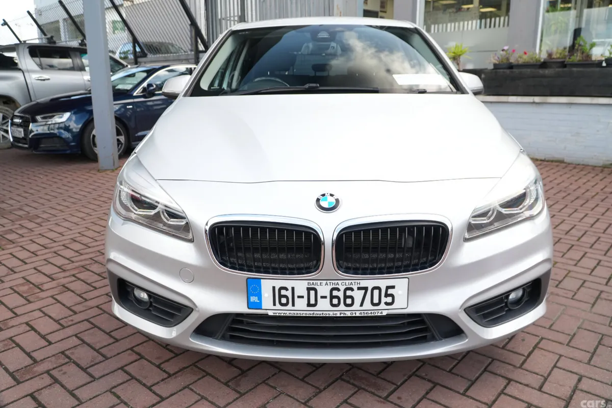 BMW 2-Series Hatchback, Petrol, 2016, Silver