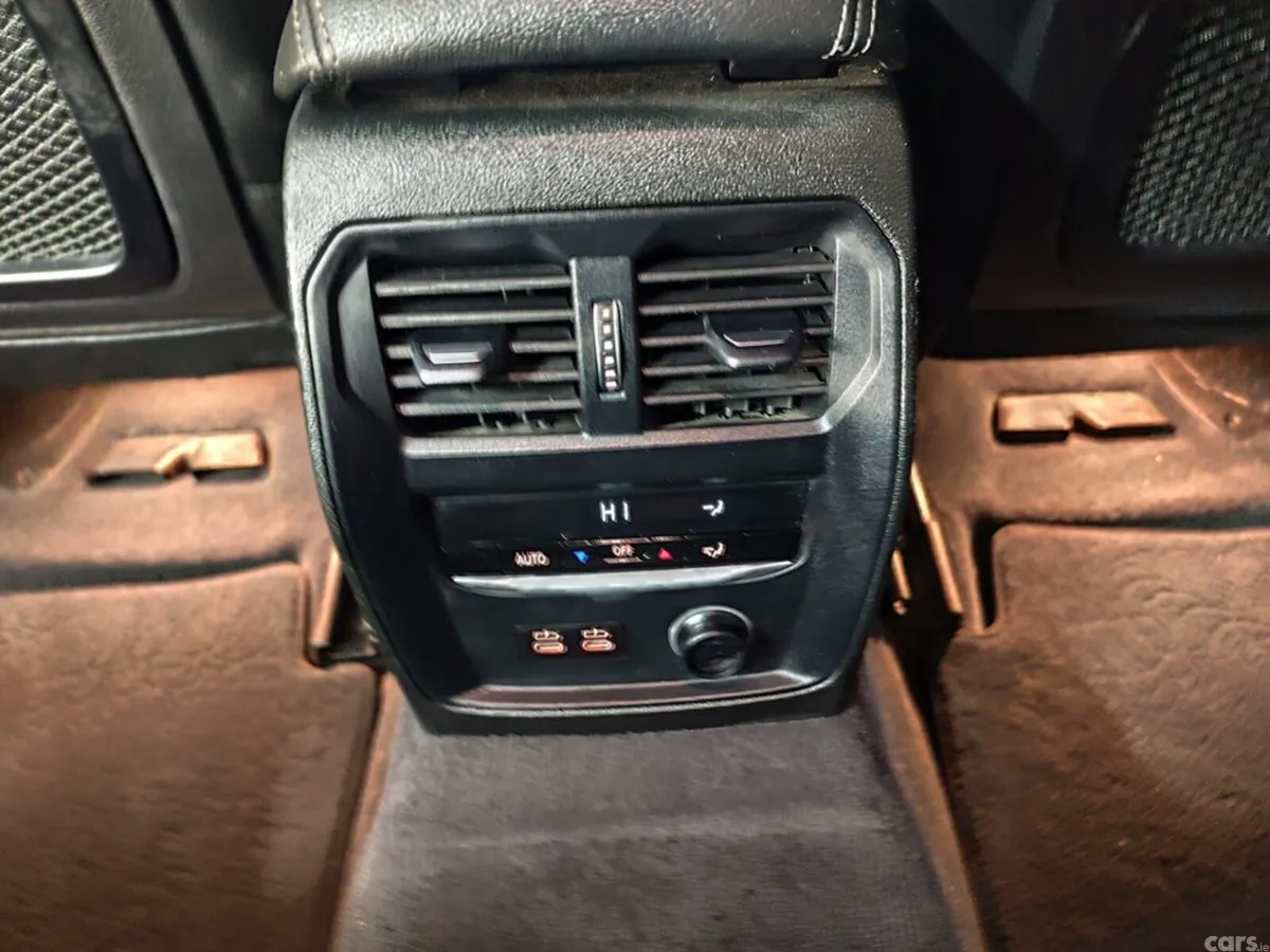 BMW 3-Series Saloon, Diesel, 2019, White