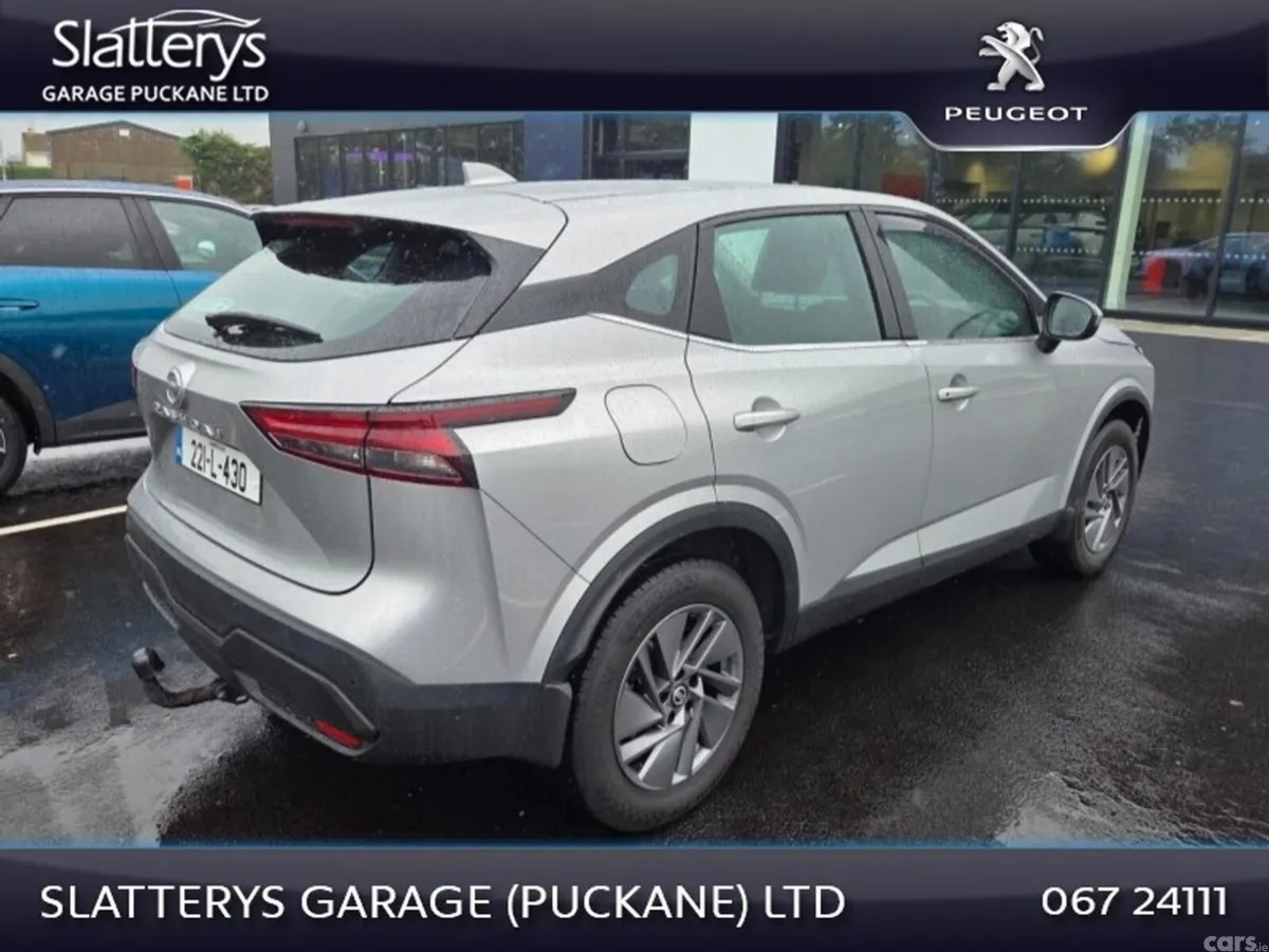 Nissan Qashqai SUV, Petrol, 2022, Grey