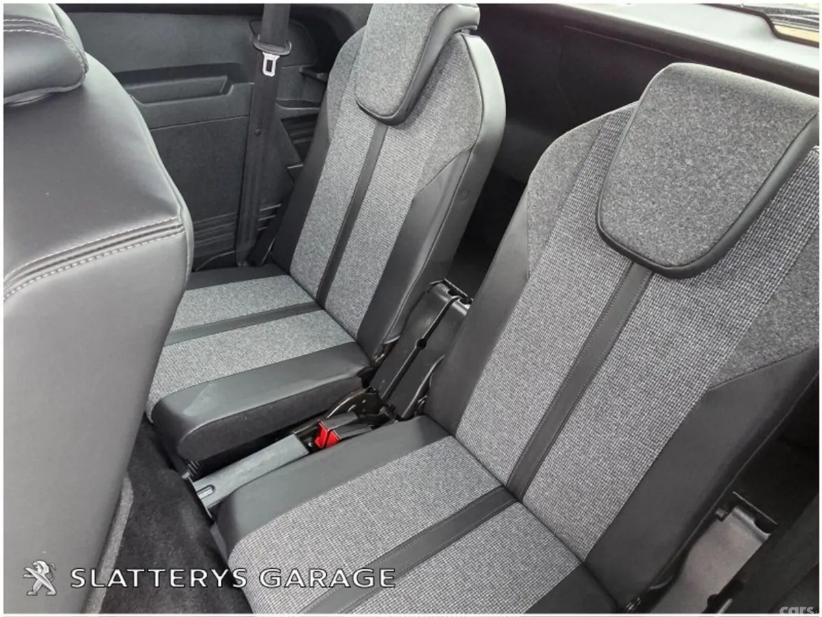 Peugeot 5008 SUV, Diesel, 2017, Grey