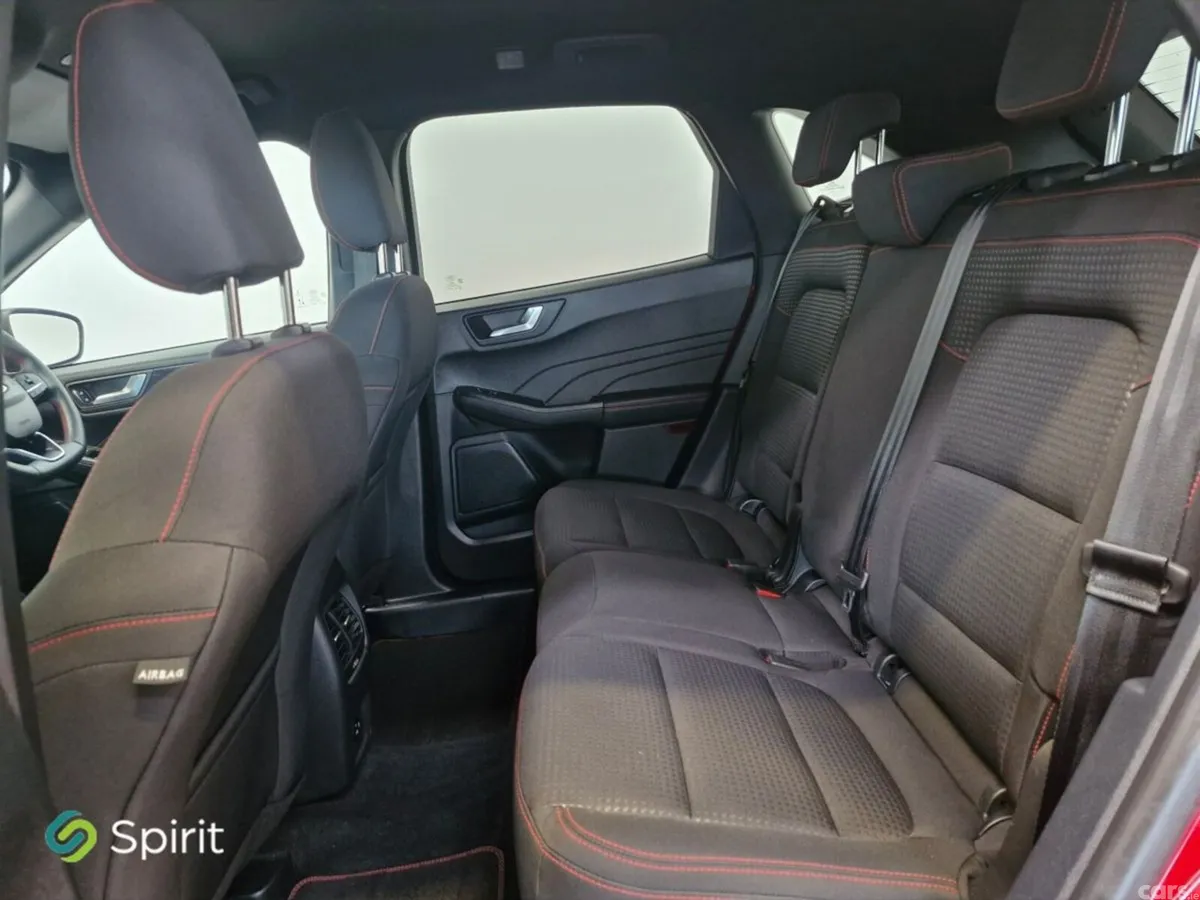 Ford Kuga SUV, Petrol Hybrid, 2022, Red