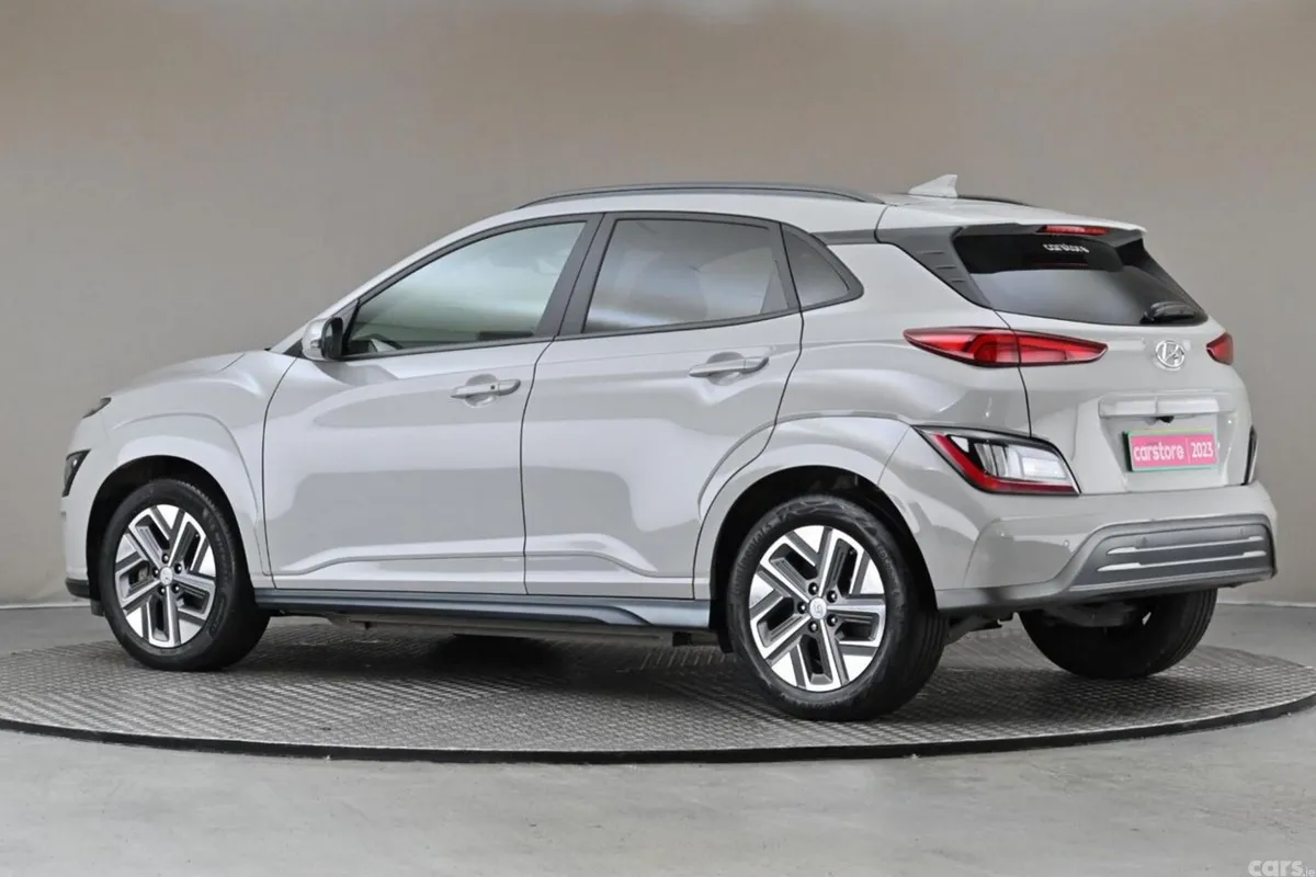 Hyundai KONA SUV, Electric, 2023, Grey