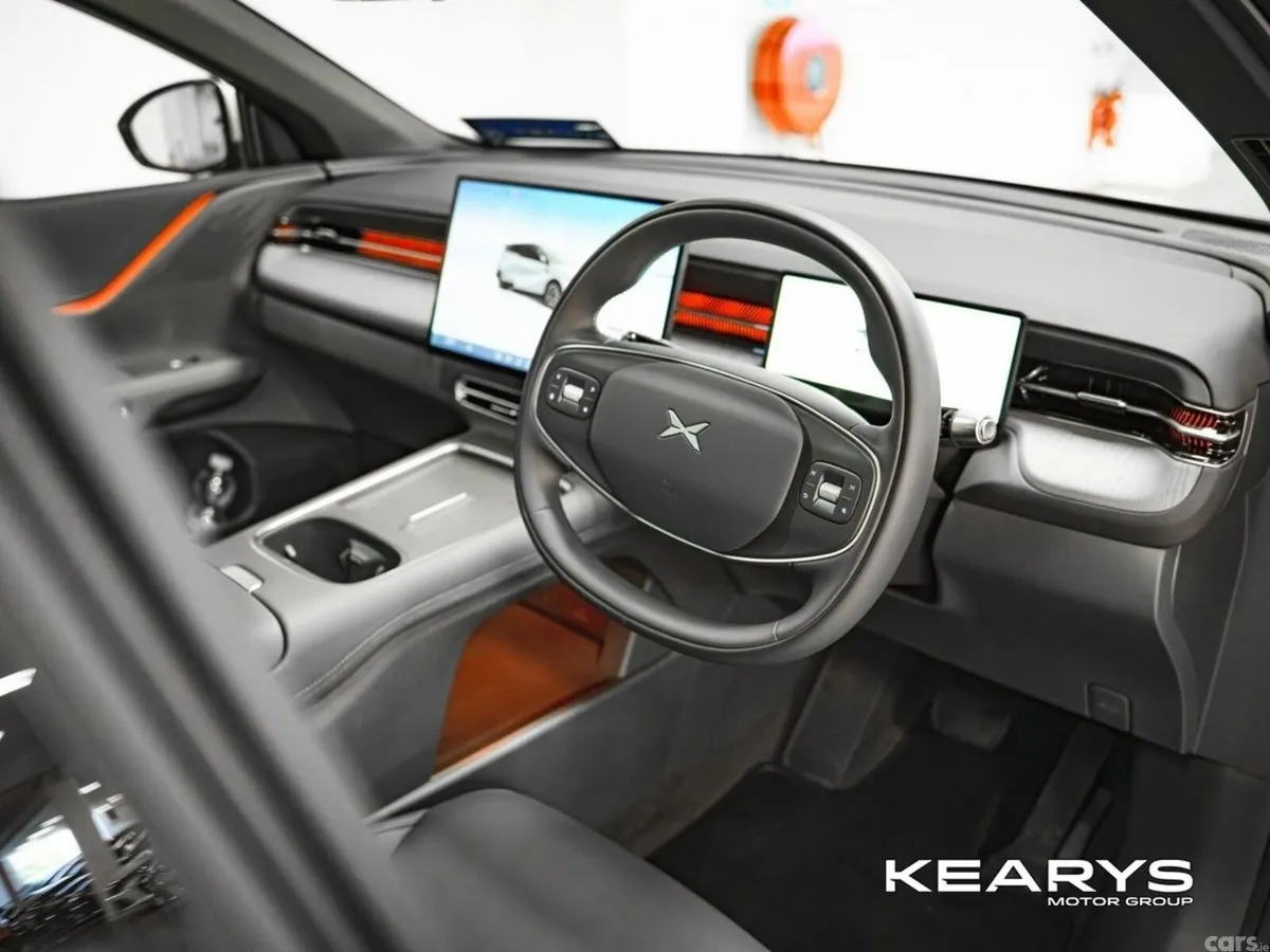 XPeng G6 Hatchback, Electric, 2026, Grey