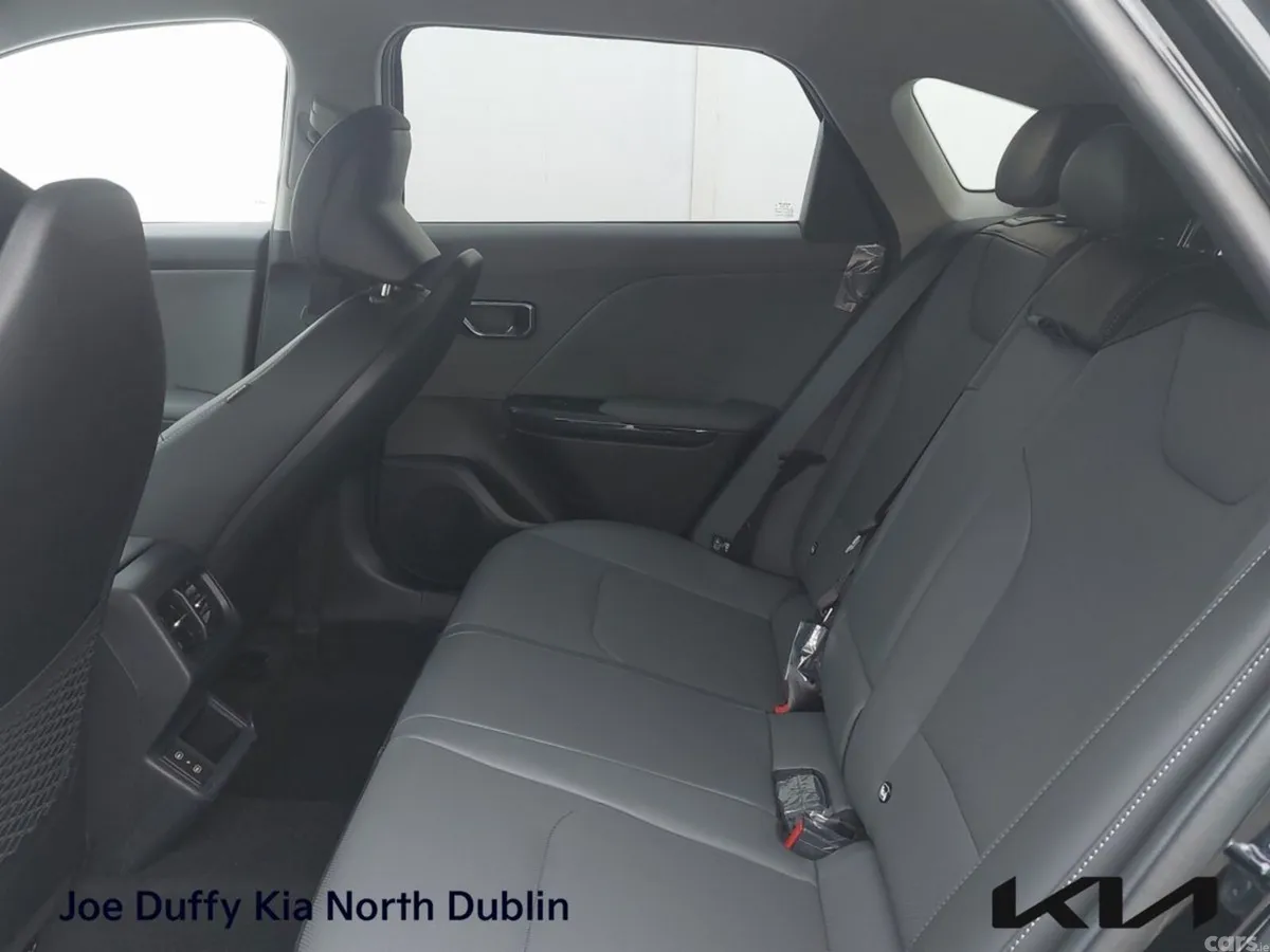 Kia K4 Hatchback, Petrol Hybrid, 2026, Black