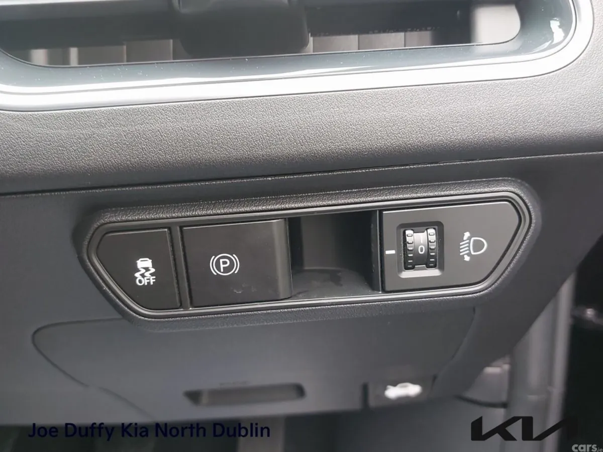 Kia K4 Hatchback, Petrol Hybrid, 2026, Black