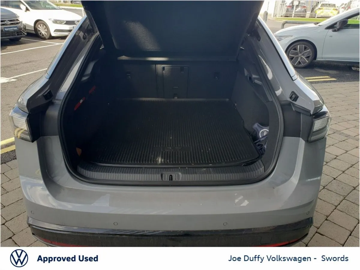 Volkswagen ID.7 Hatchback, Electric, 2026, Grey