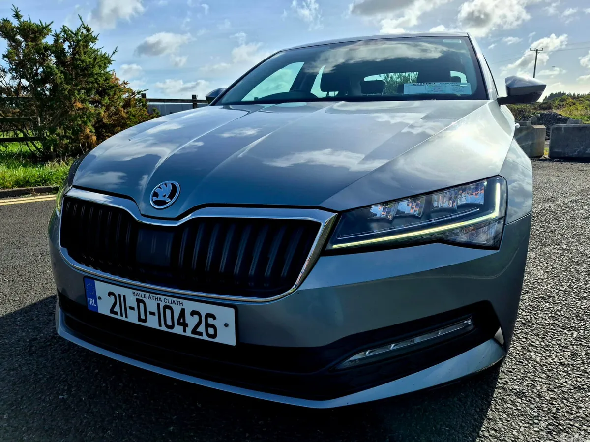 Skoda Superb Saloon, Diesel, 2021, Grey