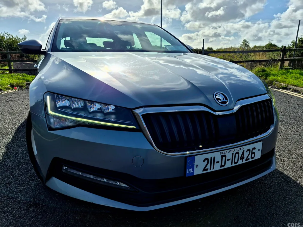 Skoda Superb Saloon, Diesel, 2021, Grey