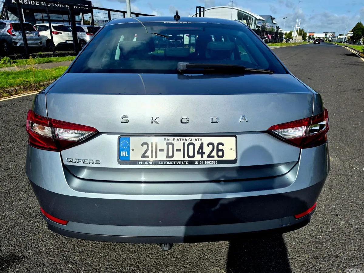 Skoda Superb Saloon, Diesel, 2021, Grey